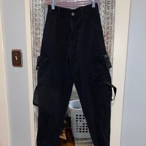 Women’s black cargo pants